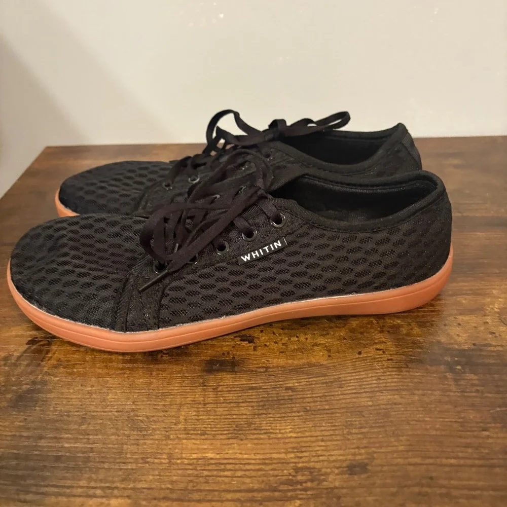 NWOT Whitin Black Mesh Minimalist Barefoot Shoe w/‎ Brown Sole (Women's 8)
